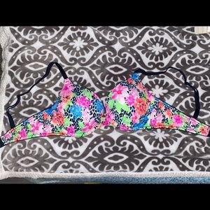 Victoria’s Secret Bra Bundle